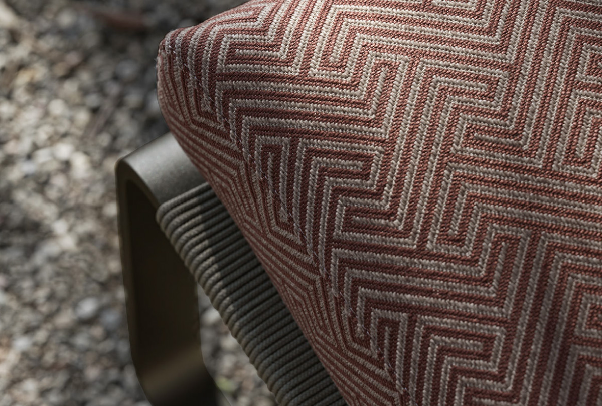 Phoenix-armchair by simplysofas.in